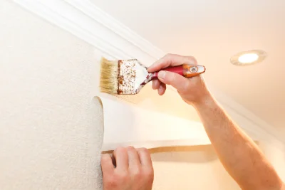 Pose de papier peint à Broye — revêtements muraux et toiles de verre